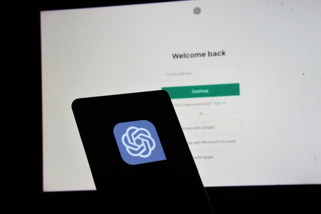 Är du bättre än Chat GPT-4 på högskoleprovet?